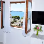 Gloria アパート
