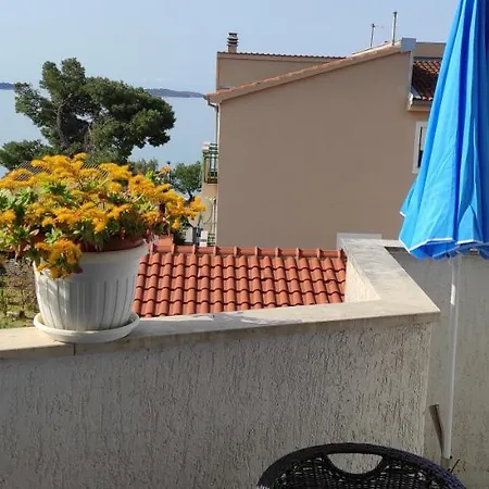 Gloria * 브로다리카