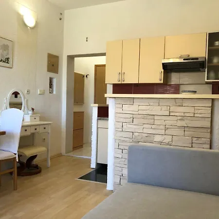 Gloria * 布罗达里卡