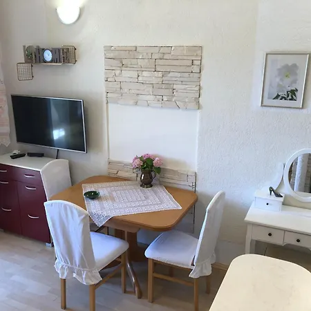 Gloria Brodarica (Sibenik-Knin)