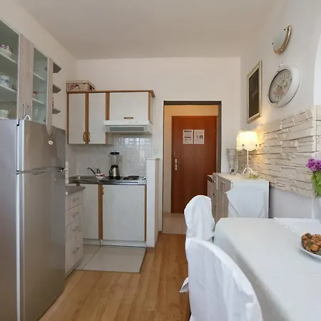 Apartment Gloria